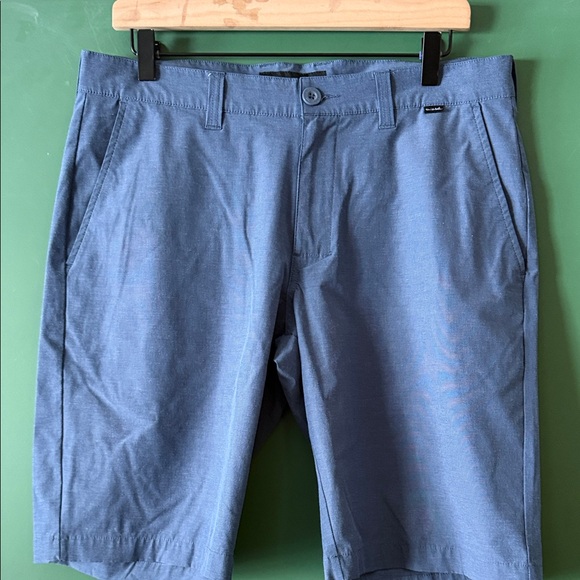 Travis Mathew Other - Travis Mathew Beck Mens 32 Blue Flat Front Golf Shorts Active Performance